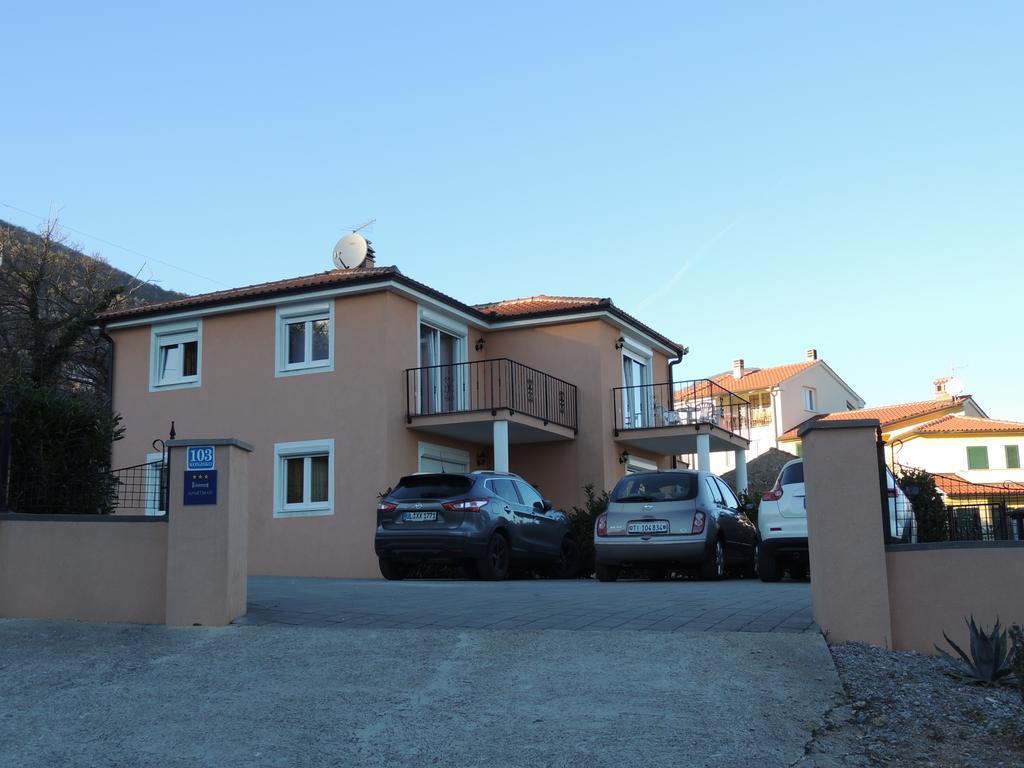 Apartment Cindy Lovran Exterior foto